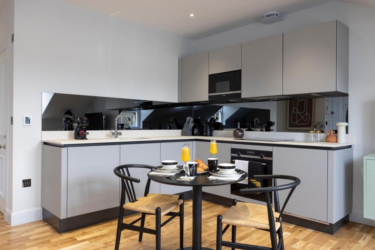 Dragon Suites Luxury Serviced Apartments At Alva Street Edimburgo Exterior foto